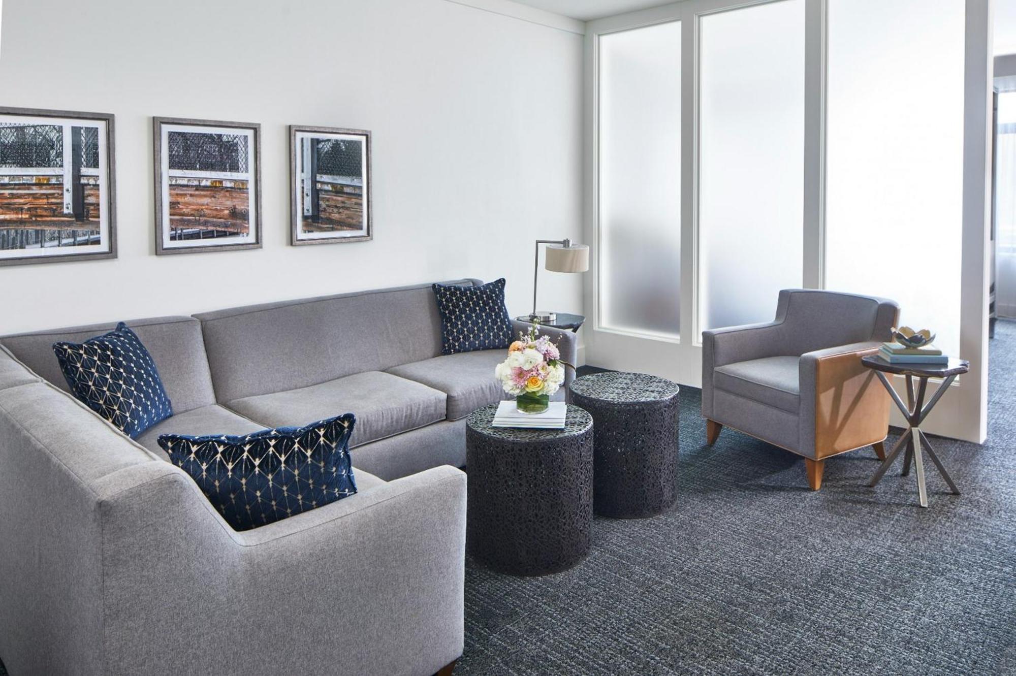 The Hotel Landing Wayzata Eksteriør billede